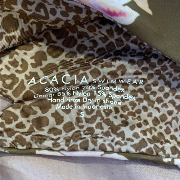 Acacia capsule Aloha Set - Picture 2 of 3